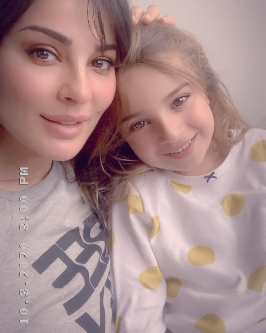 نادين نجيم وإبنتها