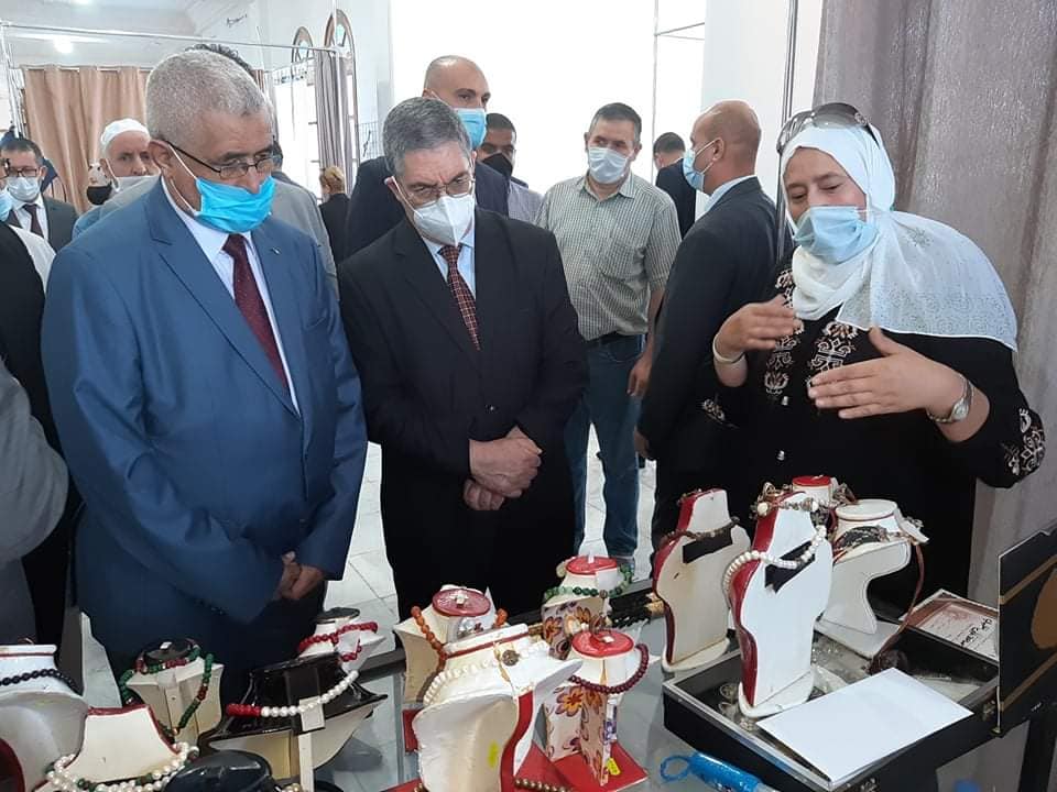 وزير السياحة