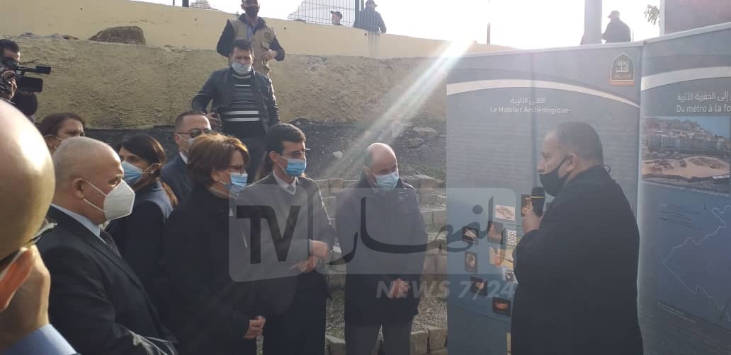 وزيرة الثقافة