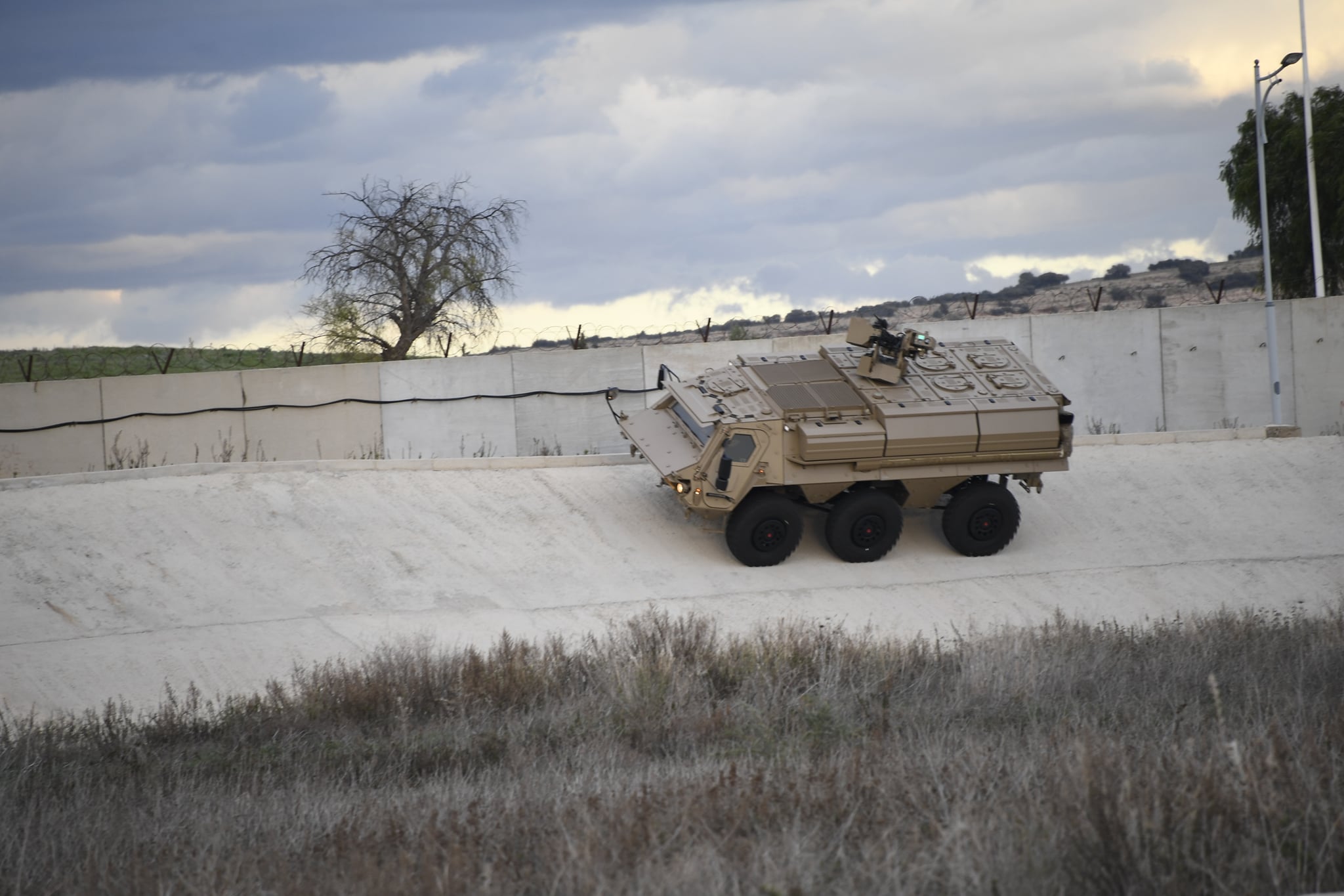 الفريق شنقريحة رئيس اركان الجيش الوطني الشعبي 