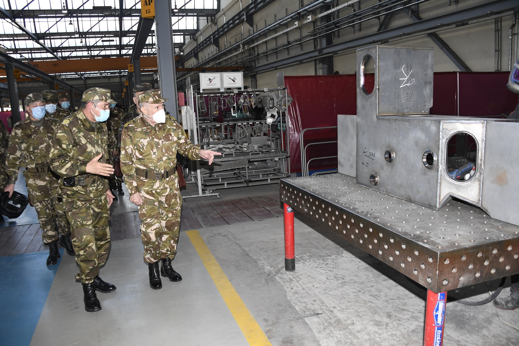 الفريق شنقريحة رئيس اركان الجيش الوطني الشعبي 