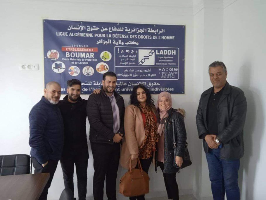 نضال الجزائري