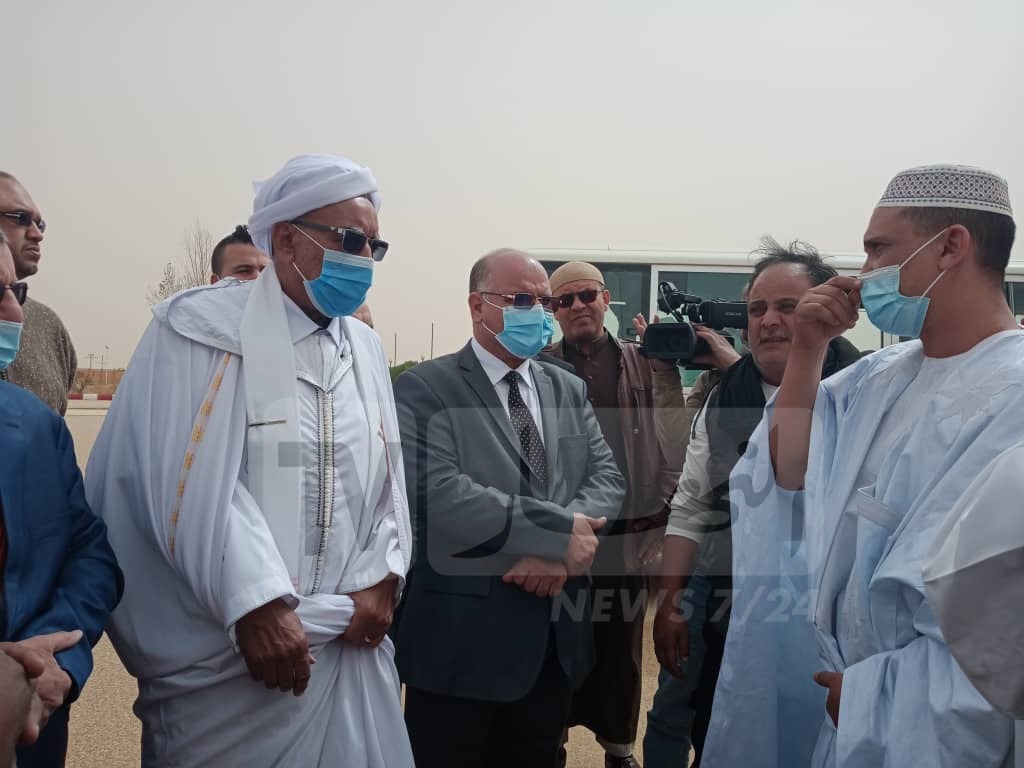 الوفد المرافق لجثمان الشيخ علال بن حميدة