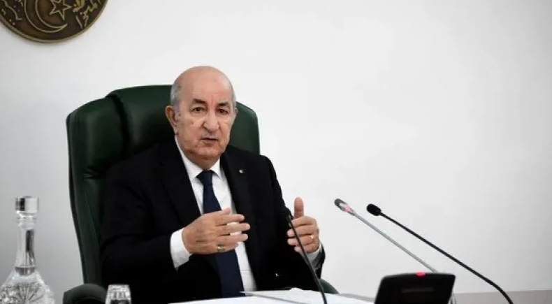 Le président de la République préside une réunion du Conseil des ministres