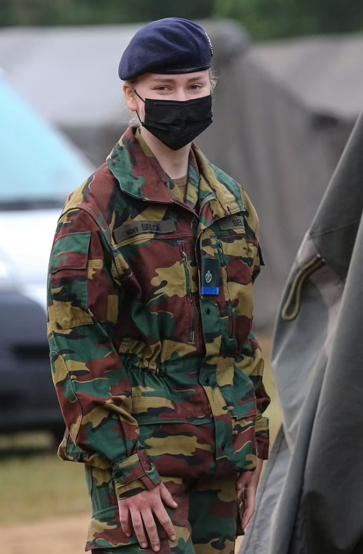 ولية عهد بلجيكا الأميرة اليزابيث