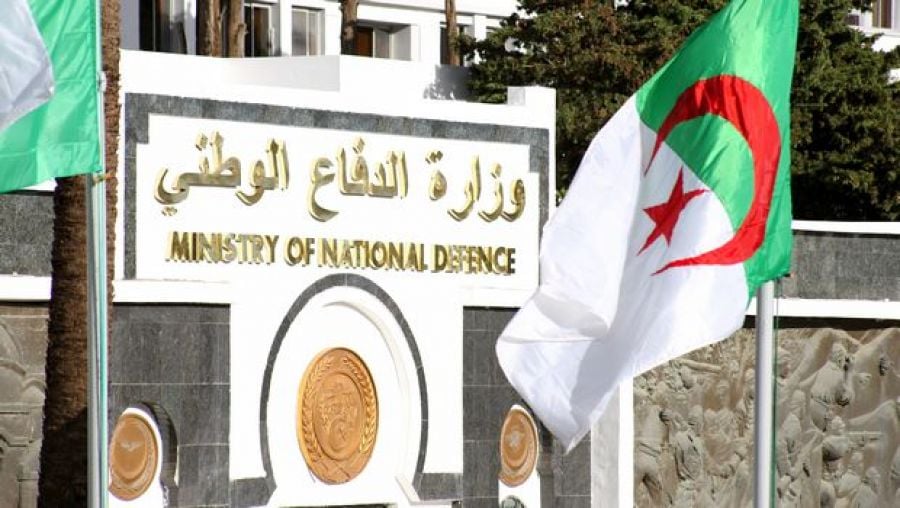 وزارة الدفاع: القضاء على ثلاث ارهابيين ..وتوقيف 53 تاجر مخدرات