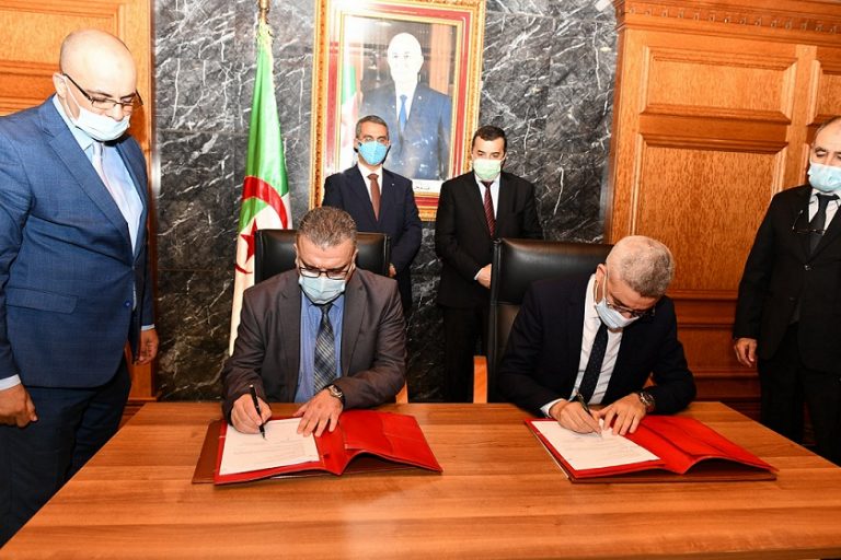 توقيع اتفاقية