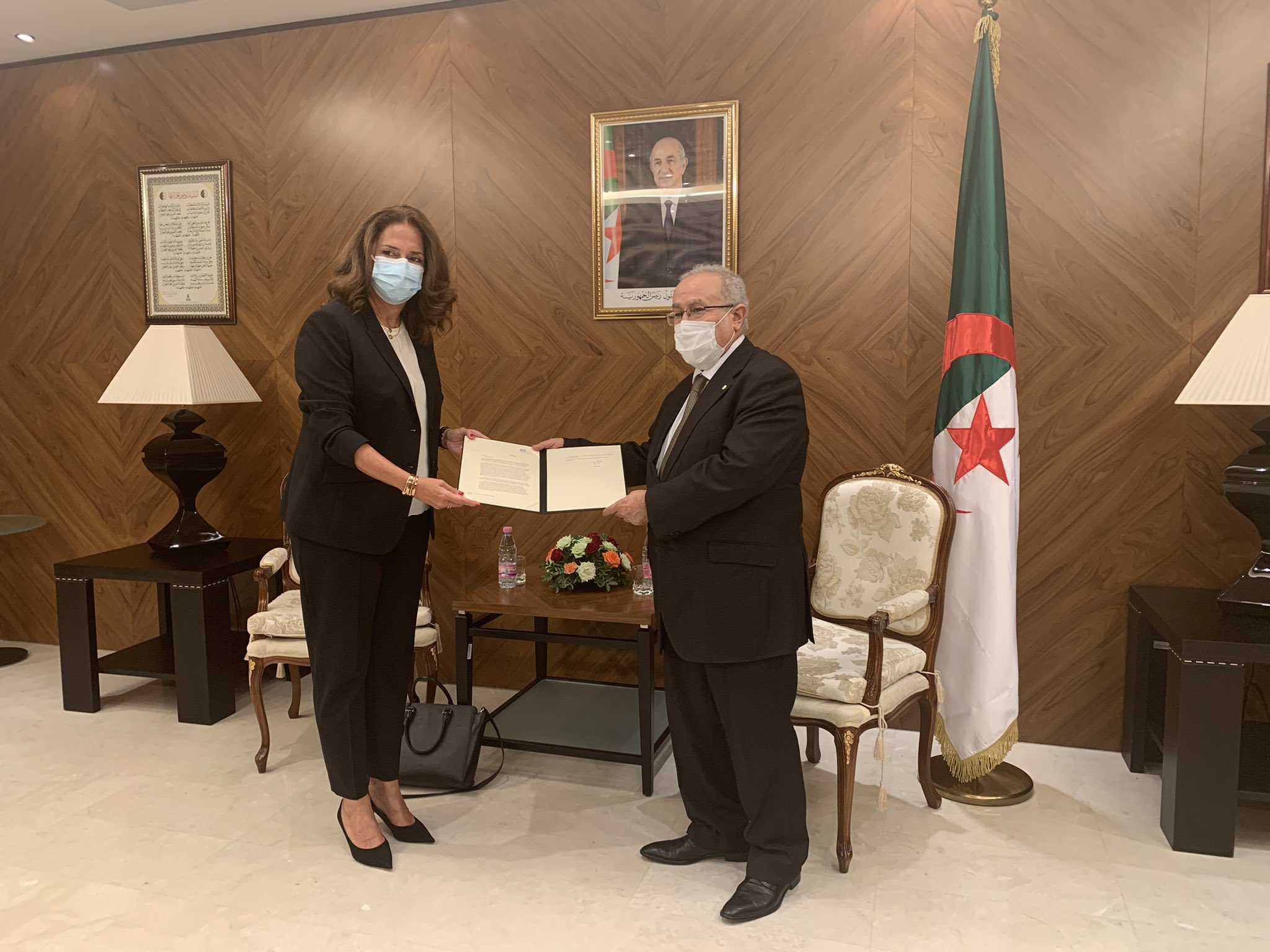 السفراء الجزائر لعمامرة