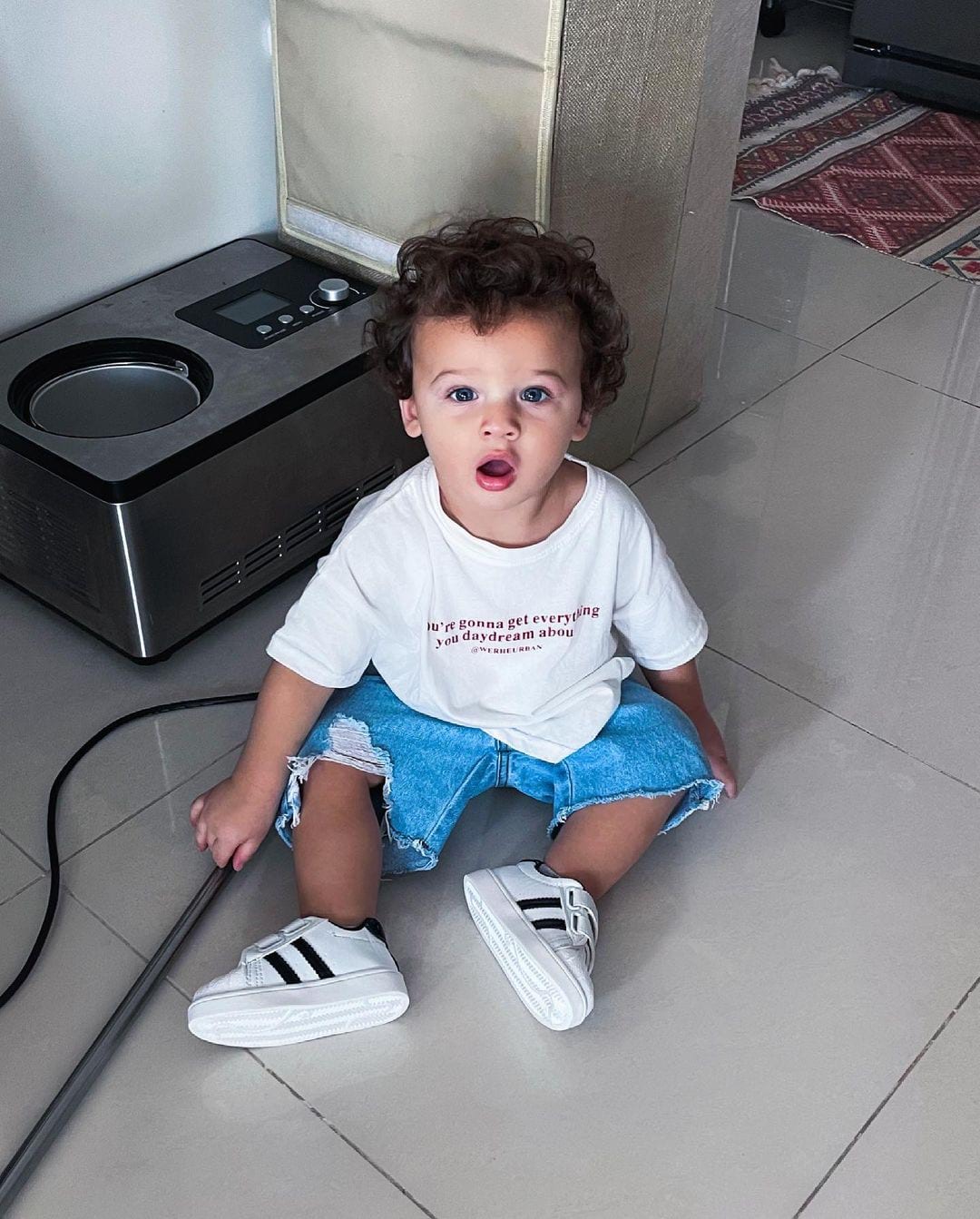 إبن نينا عبد الملك
