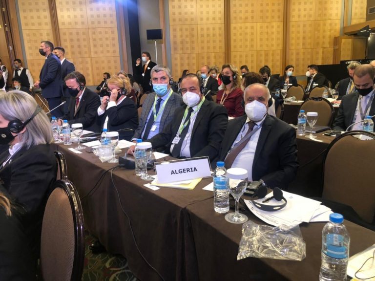 وفد مجلس الأمة المشارك بالمؤتمر الأوروبي لرؤساء البرلمانات يرفض الجلوس خلف الصهاينة