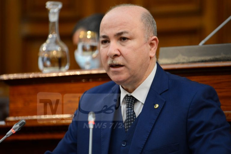 الوزير الأول أيمن بن عبد الرحمان