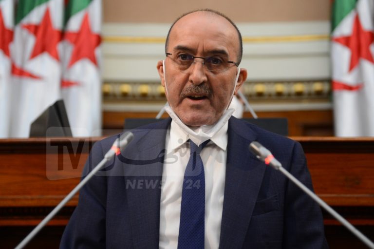 وزير الداخلية