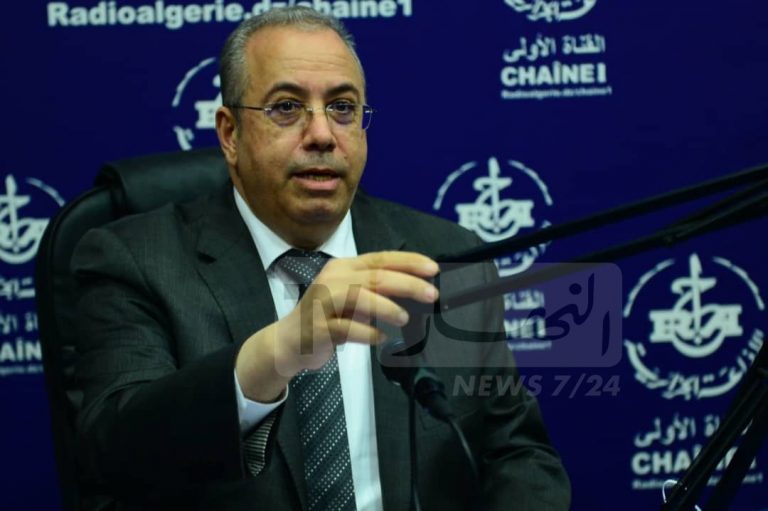 وزير الصناعة