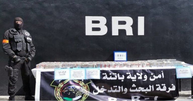 BRI باتنة توقف 4 أشخاص وحجز أزيد من 61 ألف قرص مهلوس