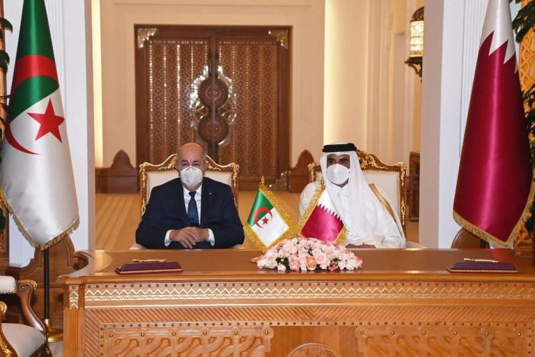 رئيس الجمهورية وامير قطر