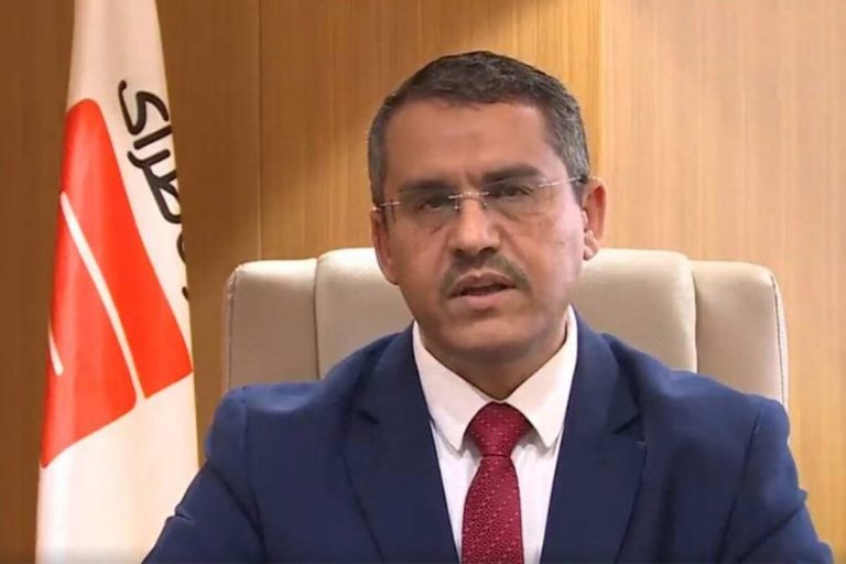 الغاز والدة توفيق حكار