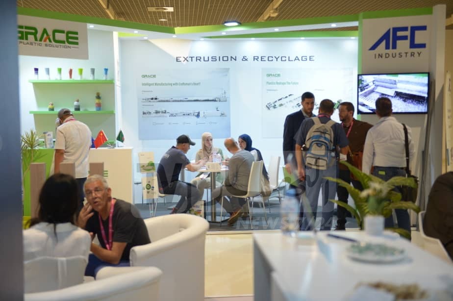 انطلق اليوم الاثنين، مؤتمر رفيع المستوى في إطار النسخة السابعة من معرض "بلاست آند برنتباك" الجزائر للفترة الممتدة من 16 إلى 18 ماي في مركز المؤتمرات CIC الجزائر.