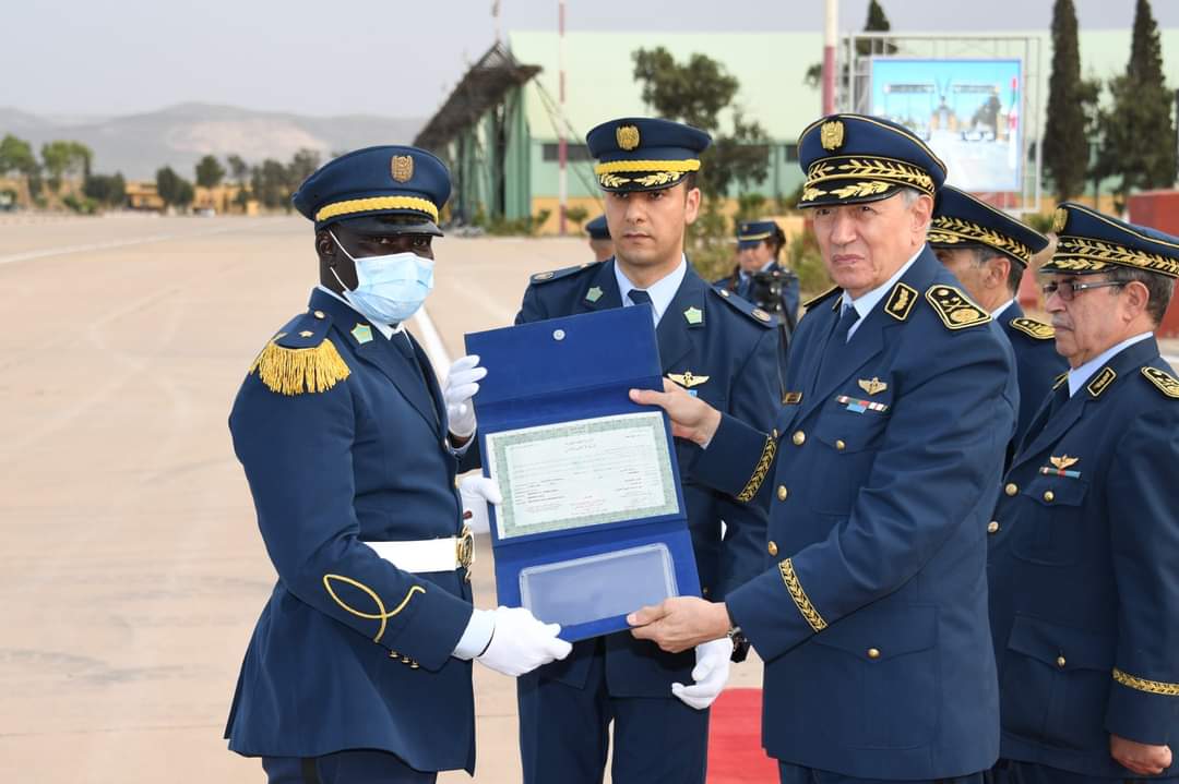 المدرسة العليا للطيران