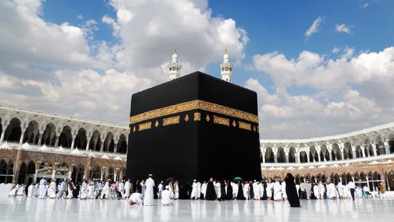 الترحيل والمنع 10 سنوات للحاج الذين يخالفون تعليمات الحج