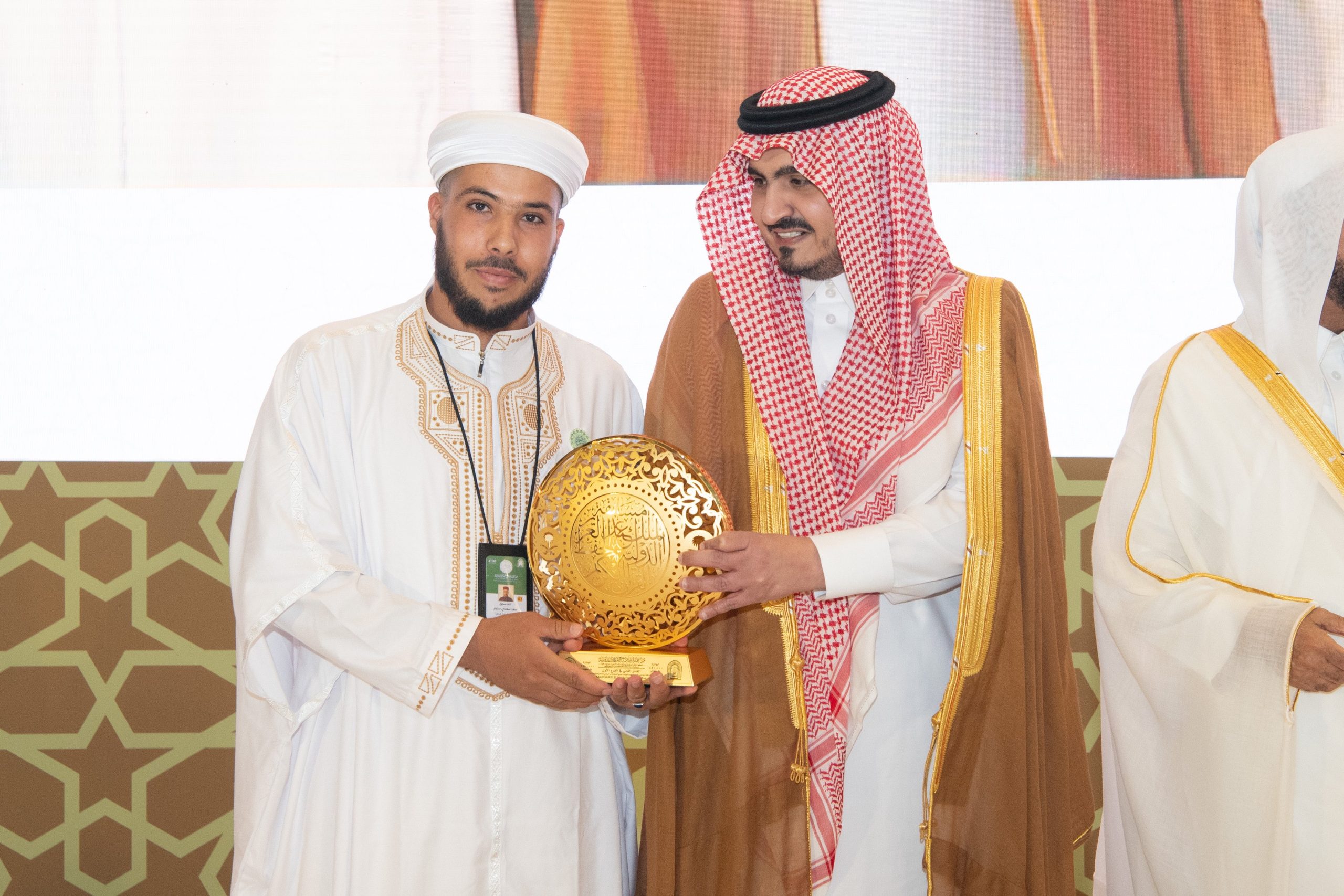 فوز القارئ الجزائري سعد سليم بالرتبة الثانية في مسابقة الملك عبد العزيز الدولية لحفظ القرآن الكريم وتلاوته وتفسيره