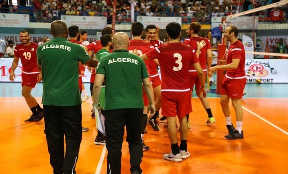 المنتخب الوطني لكرة الطائرة يتعرف على منافسيه في البطولة الإفريقية