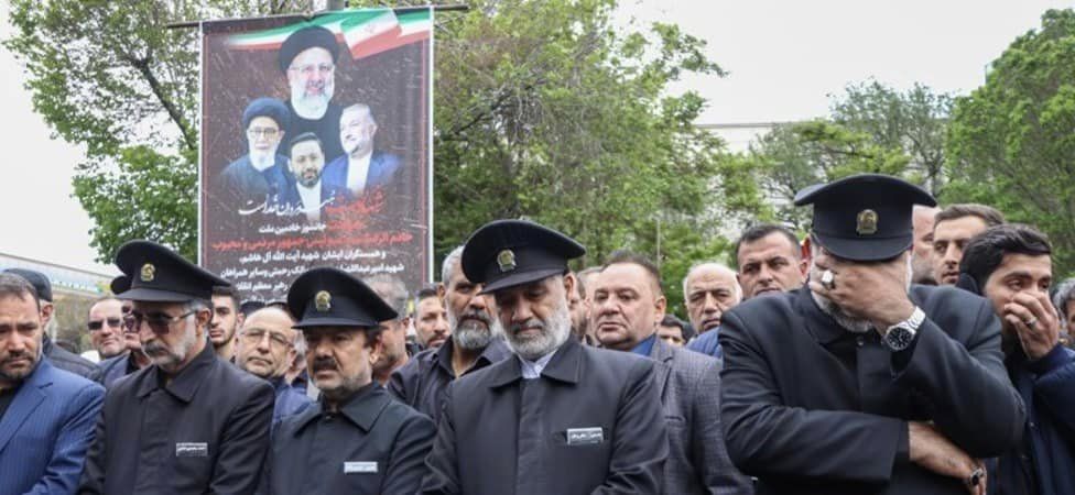 انطلاق مراسيم تشييع جثمان الرئيس الإيراني الراحل ومرافقيه