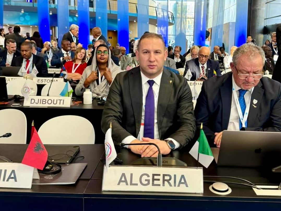اللجنة الأولمبية الجزائرية تهنئ  برباري على انتخابه في الاتحاد الدولي للدراجات