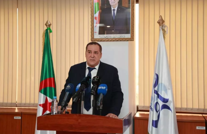 وزير الاتصال يعزي في وفاة المجاهد وأحد أبرز تقنيي التلفزيون الجزائري أحمد بوحيرد