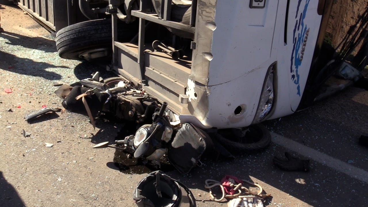 بجاية.. وفاة شخص في إصطدام دراجة نارية بحافلة نقل المسافرين بألاغن