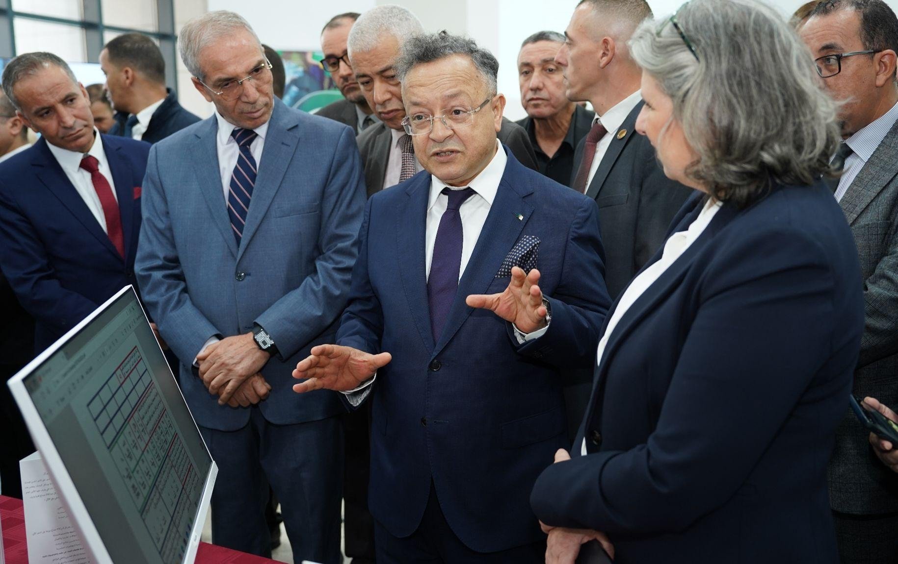 وزير التعليم العالي يزور جامعة الجزائر 2
