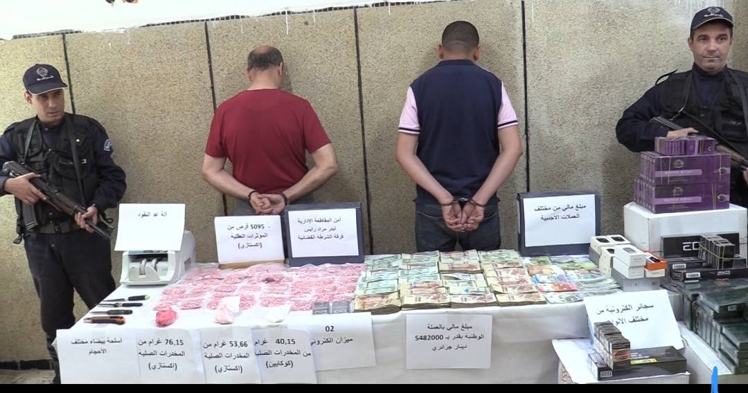 العاصمة.. توقيف جماعتين إجراميتين وحجز 11195 قرص مهلوس