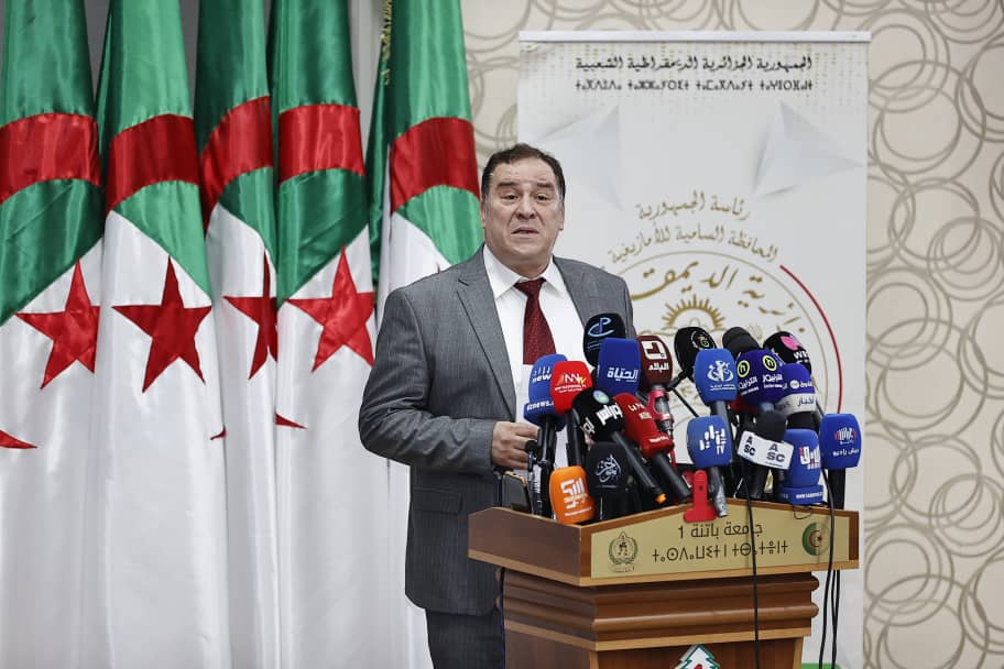 وزير الاتصال: تعزيز مكانة اللغة الأمازيغية في الإعلام الوطني