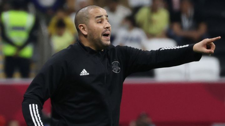 بوقرة :”أعرف قطر جيدا وهدفنا التتويج بكأس العرب”