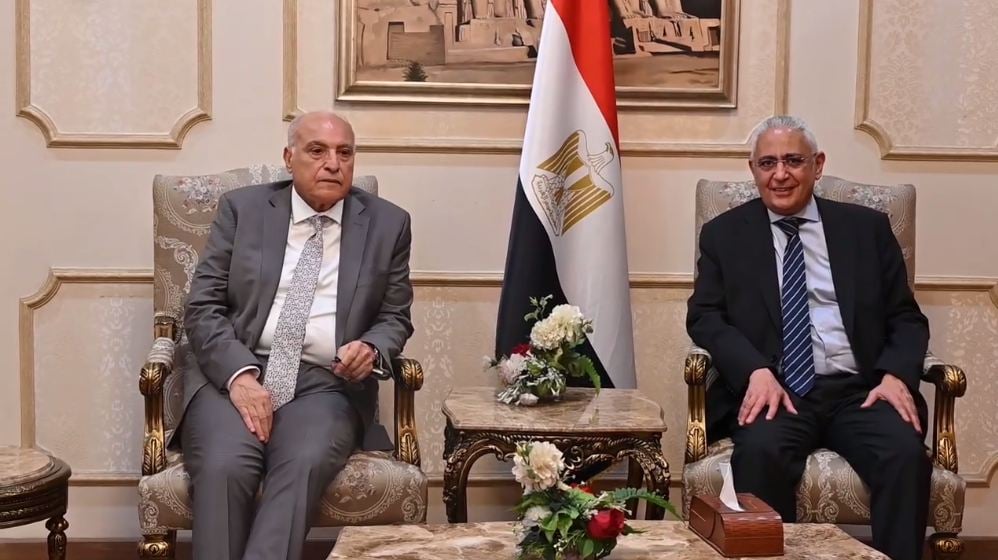 عطاف في القاهرة للمشاركة في الاجتماع الوزاري لدول الجوار بشأن الأزمة في ليبيا