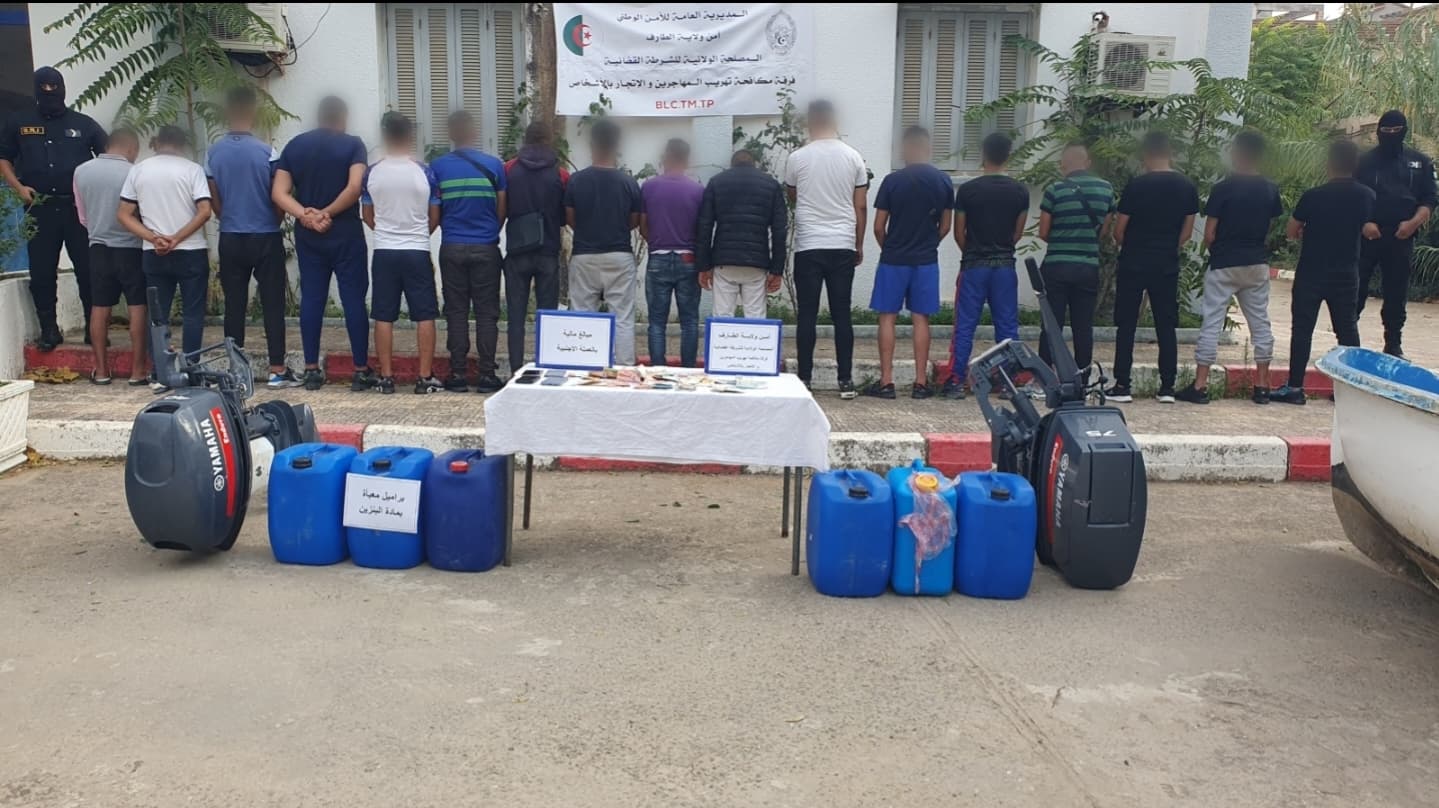إحباط محاولة “حرقة” لـ 22 شخصا بالطارف