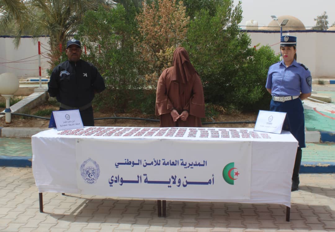 الوادي.. إحباط عملية نقل وتهريب أزيد من 1500 قرص مهلوس من قبل فتاة