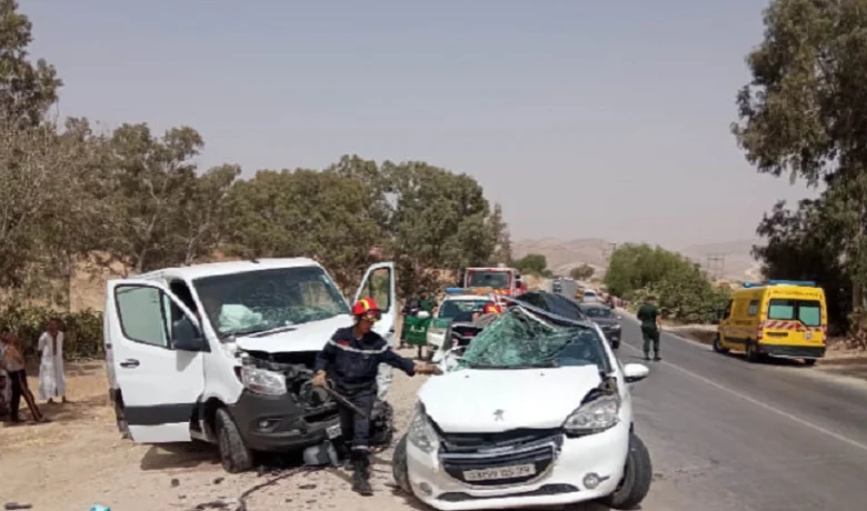 بجاية.. 6 جرحى في اصطدام بين سيارتين بسيدي عيش