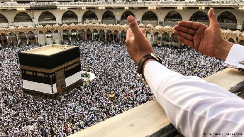 هذه هي الوكالات السياحية المعنية بتنظيم العمرة لموسم 1447 هـ