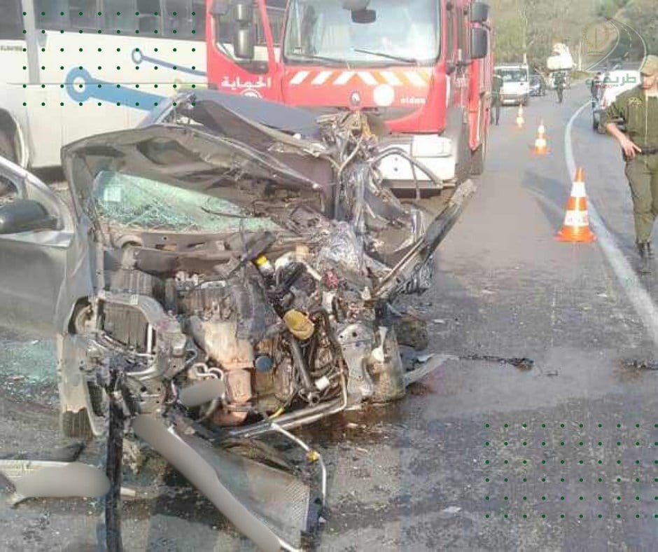عين الدفلى.. 4 قتلى وجريحان في اصطدام بين حافلة وسيارتين