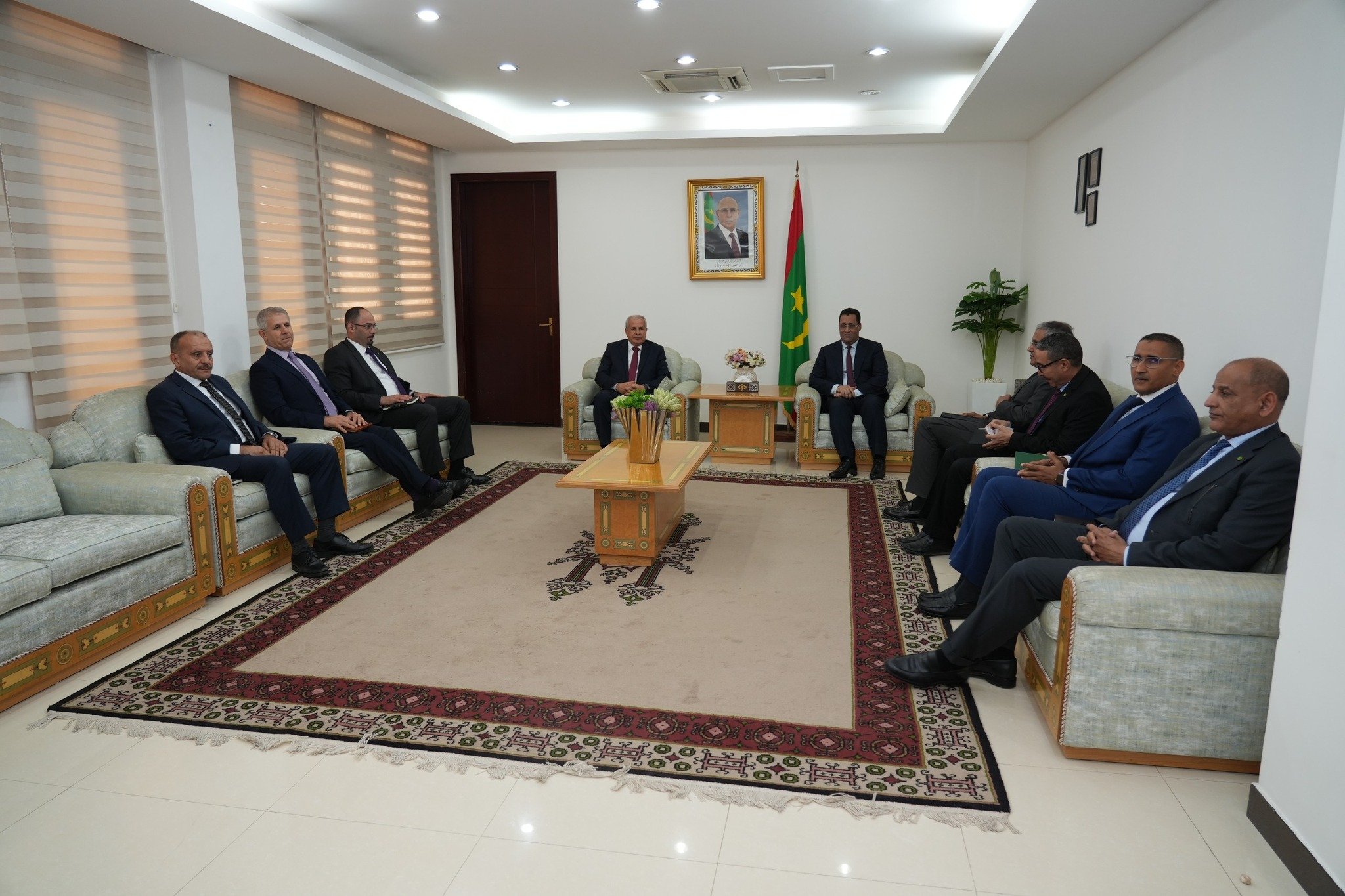 المدير العام لسوناطراك يلتقي الوزير الأول ووزير الطاقة والنفط الموريتانيَّين