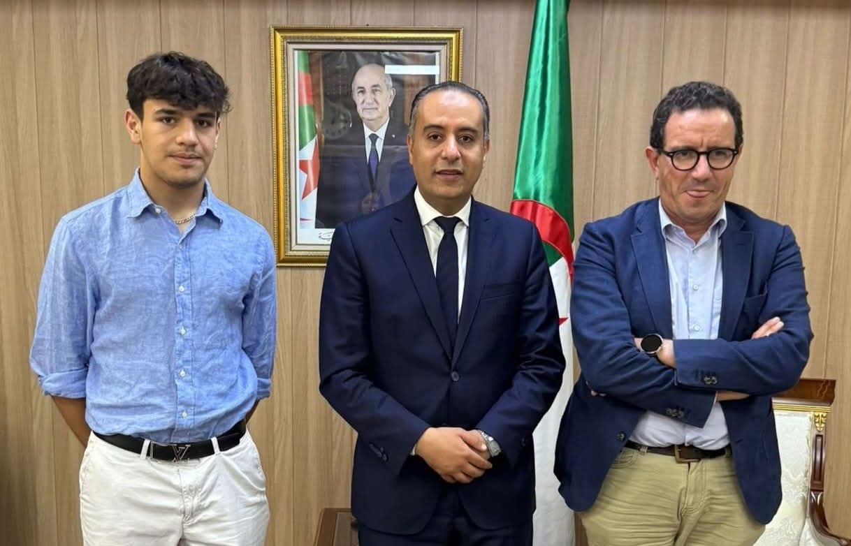 صادي يستقبل البطل الجزائري في الفورمولا سامي ليو روبنسون