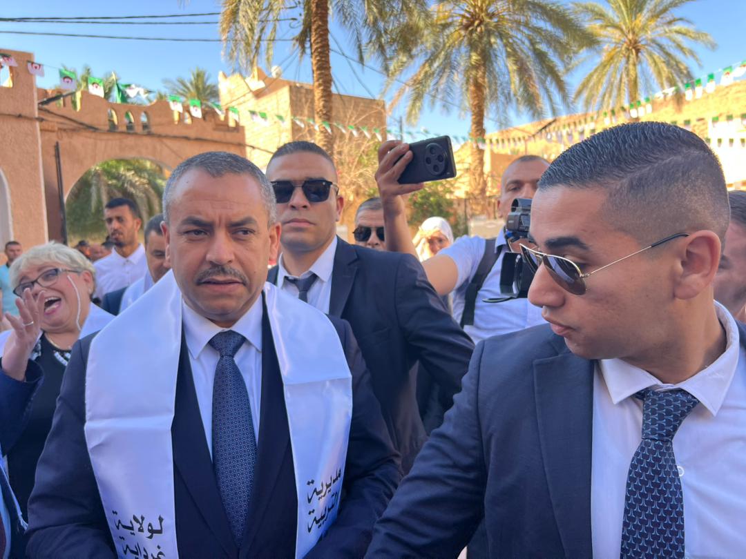 وزير التربية يعطي إشارة انطلاق امتحانات شهادة التعليم المتوسط