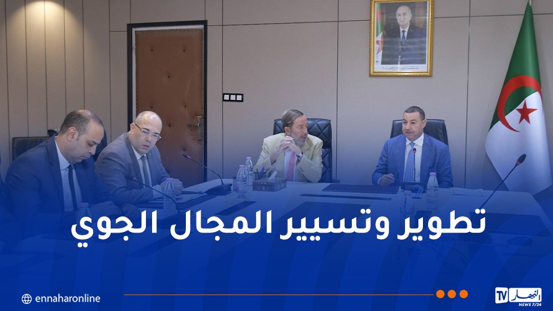 وزير النقل يستقبل سفير مملكة إسبانيا بالجزائر