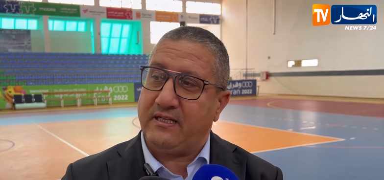 تجار: “كل الإمكانيات المادية والبشرية مُسخّرة لإنجاح البطولة الإفريقية لكرة اليد”