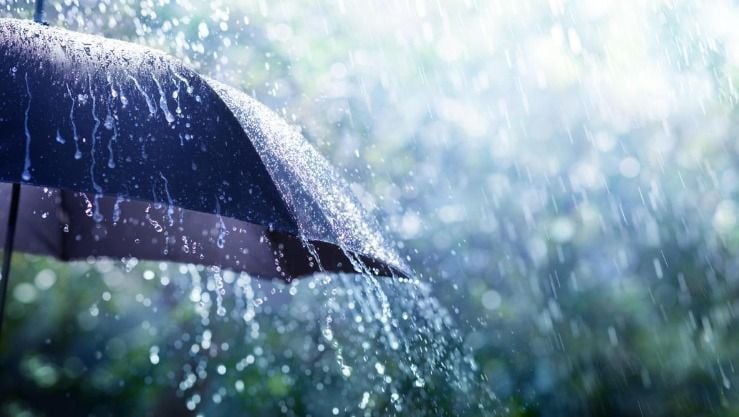 أمطار غزيرة مصحوبة ببرد على ولايتين