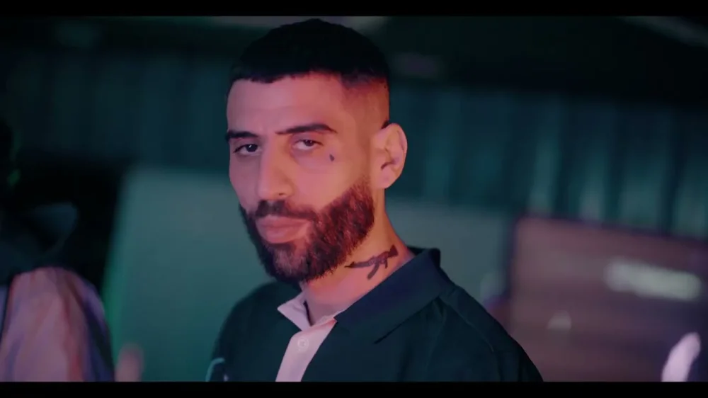 مقاضاة المغني “ديدين كلاش” بسبب أغنيته “سبايدر”