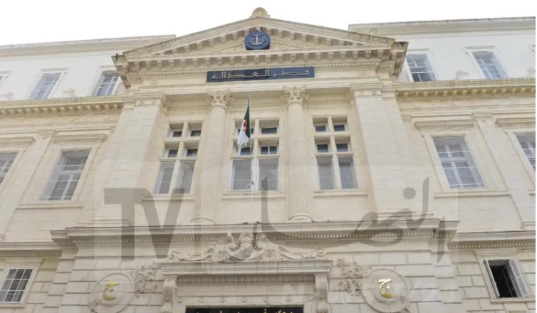 مثول 6 أشخاص مشتبه تورطهم في قضية الناشط زقوط فوزي
