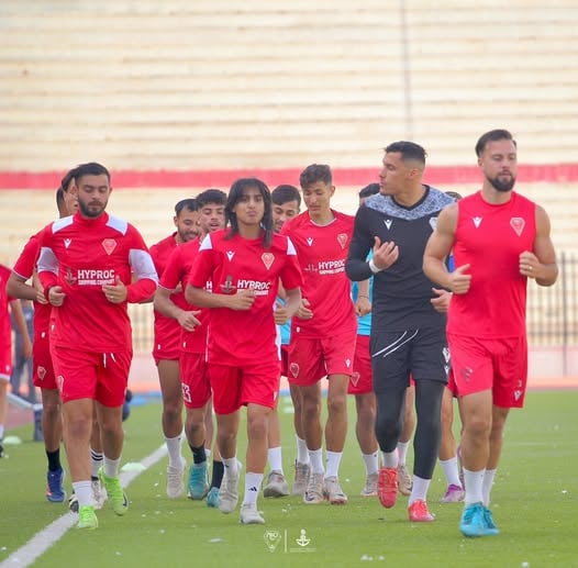 مولودية وهران تدخل أجواء الموسم الجديد مبكّرا