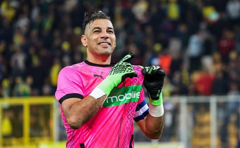 اتحاد الحراش يعلن تجديد عقد فوزي شاوشي