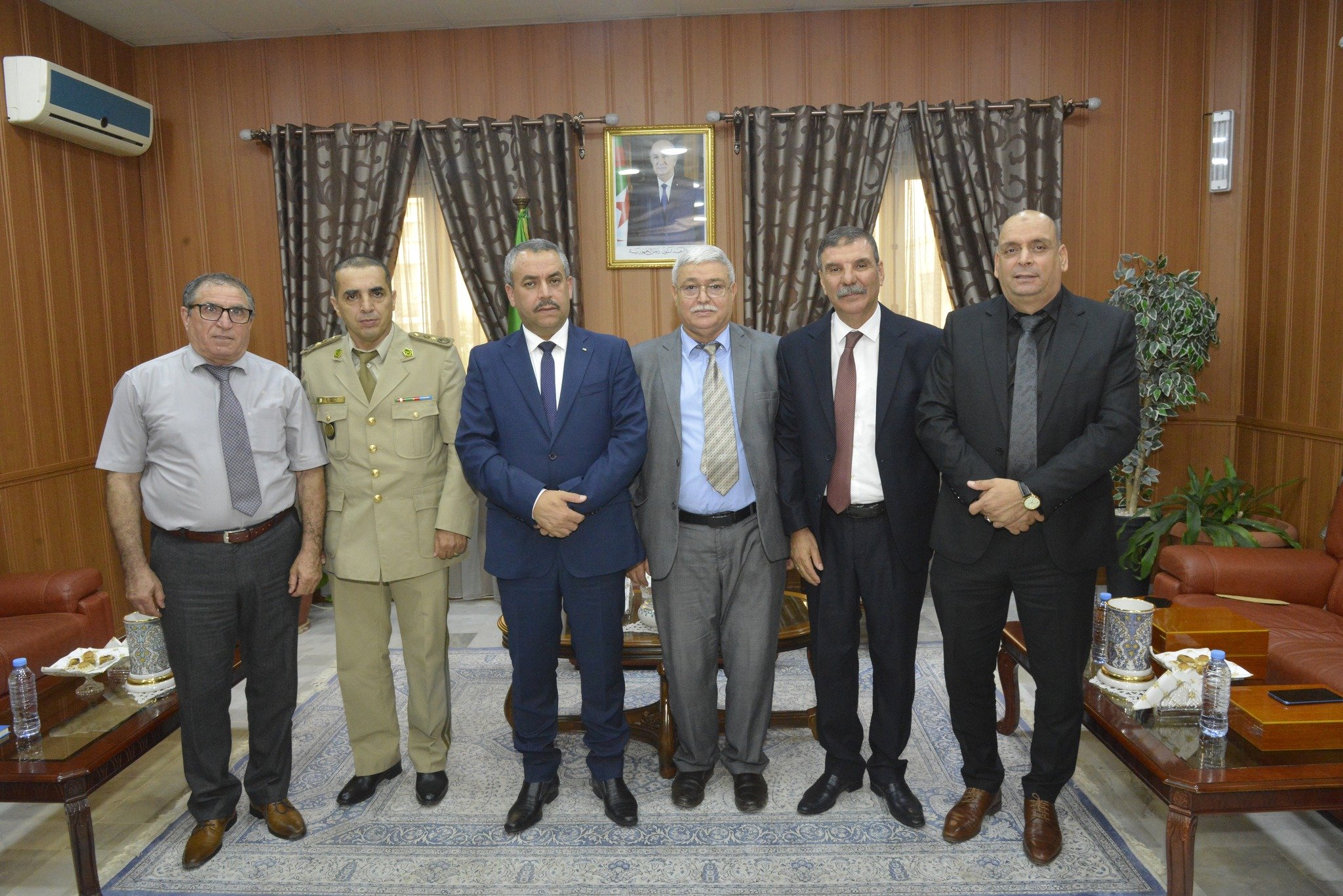 وزير التربية الوطنية يكرّم مدراء الولايات التي حققت المراتب الثلاث الأولى في البيام والباك ومديرية مدارس أشبال الأمة